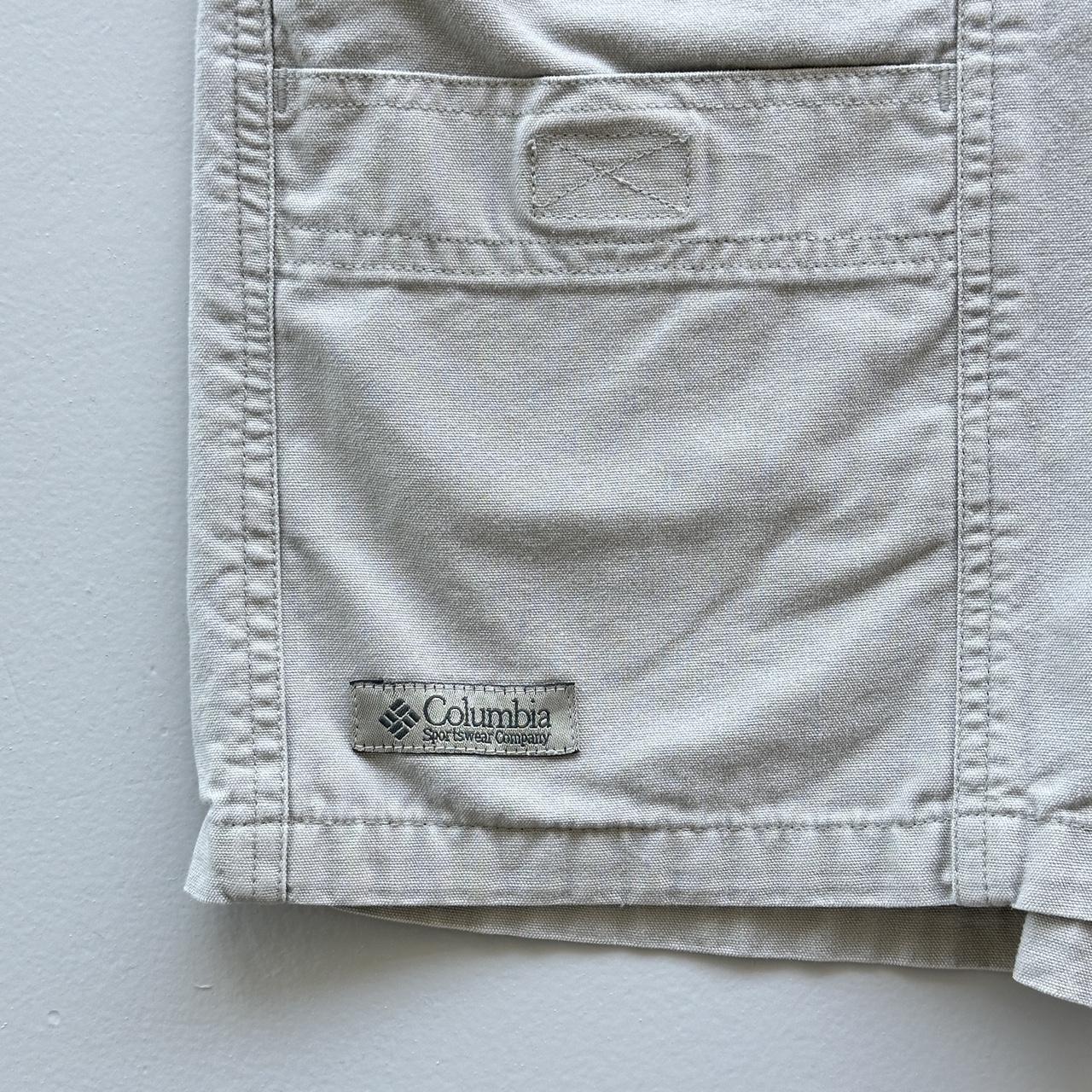 Columbia Cotton 00s Technical Shorts - Size 6 24"