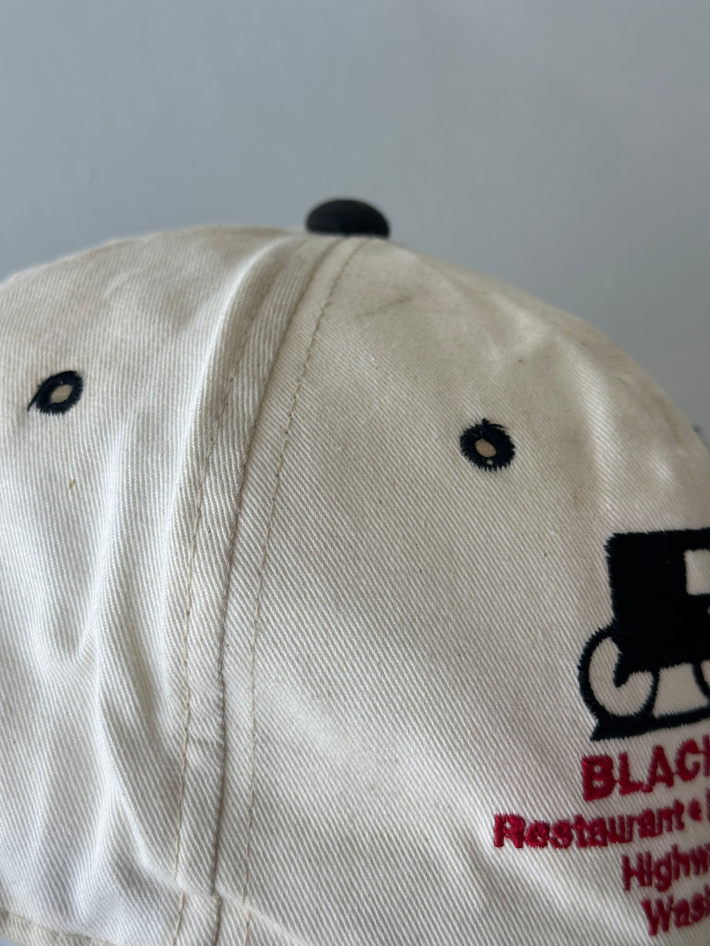 White / Black Black Buggy Restaurant 90's Vintage SnapBack Trucker Cap