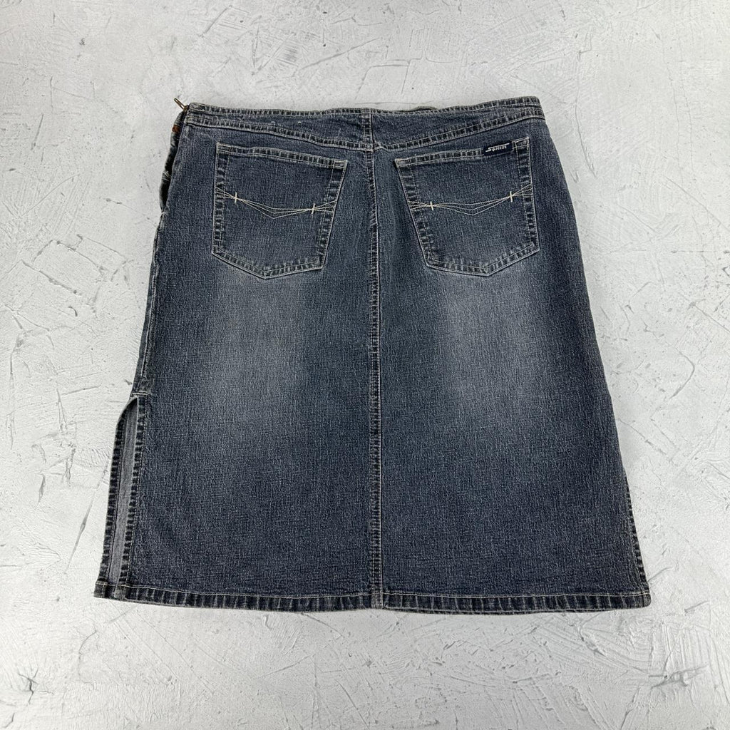 Squeeze Denim Vintage Mini Skirt - W30 L21