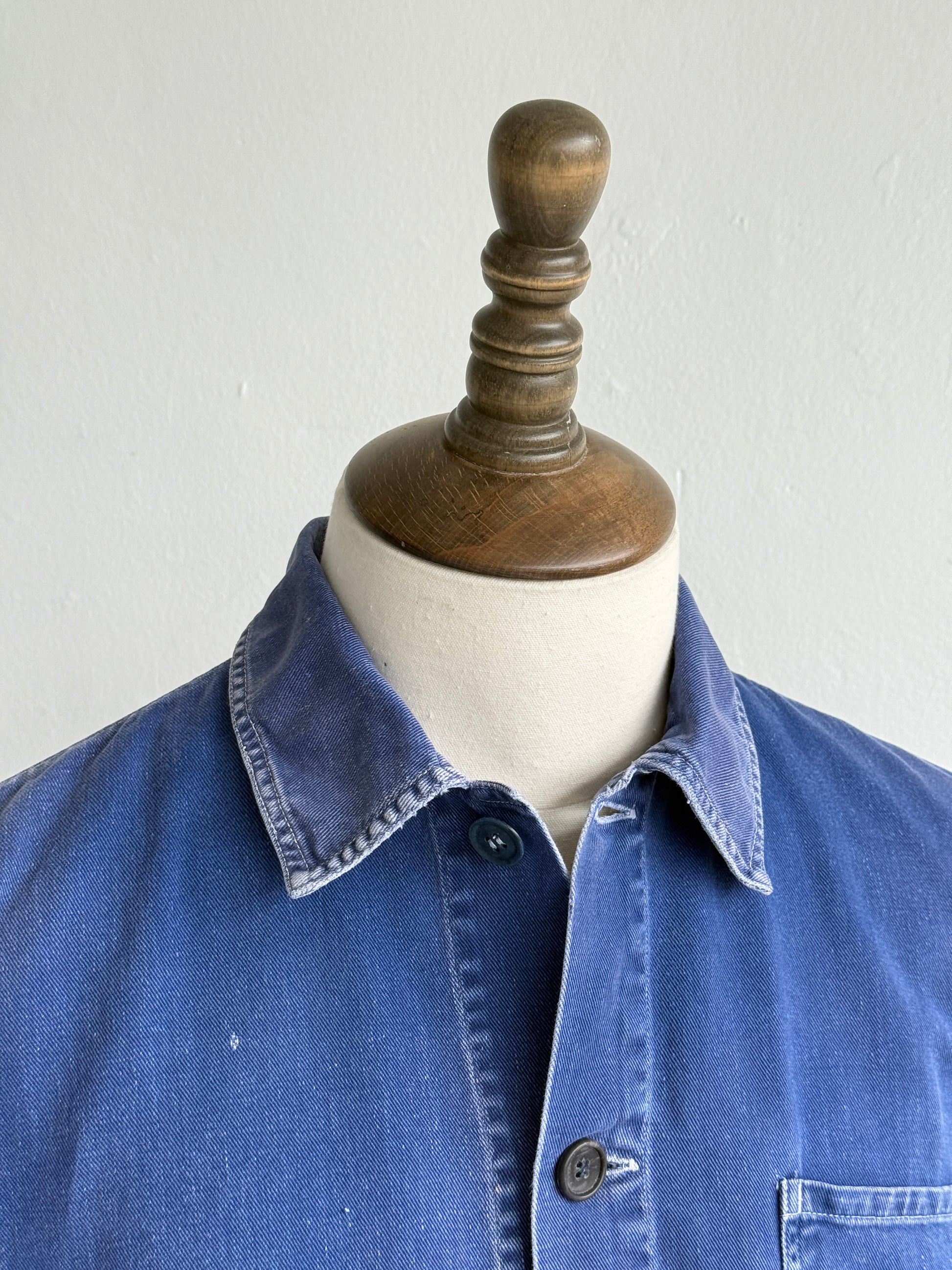 Faded Blue French Vintage Workwear Chore Jacket CH394 - Small