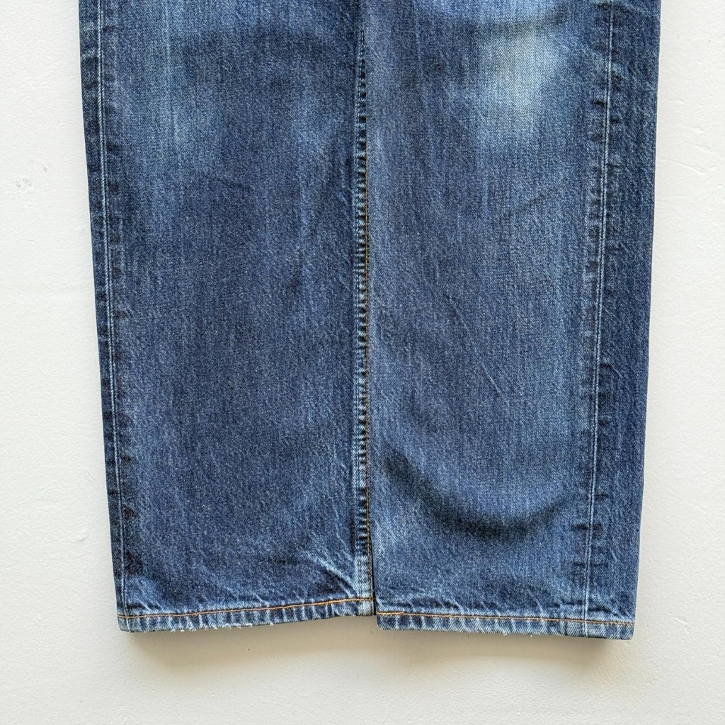 Blue Levi's Denim Straight Leg 90's Vintage Jeans - 29” x 33”