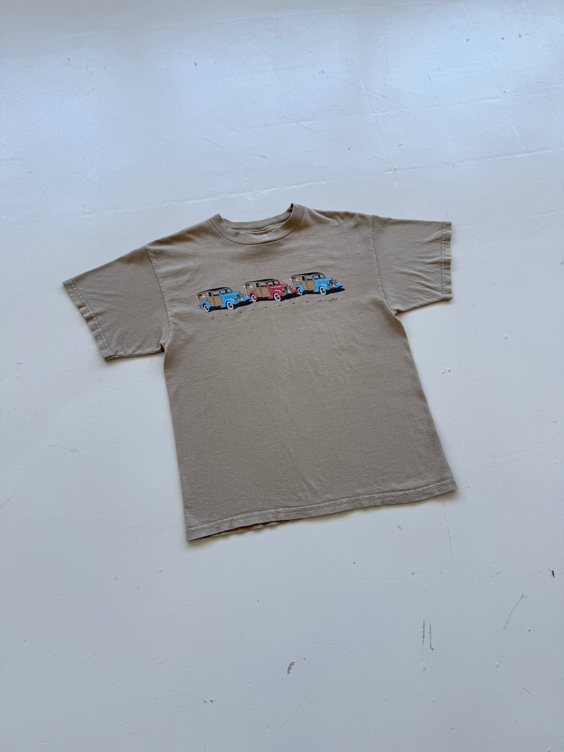 Beige California 00's Vintage Graphic Cars T-Shirt - Medium