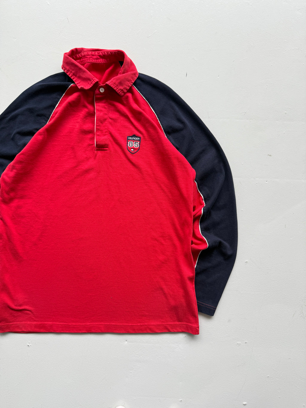Red Tommy Hilfiger 00's Vintage Y2K Long Sleeve Rugby Polo Shirt - Medium
