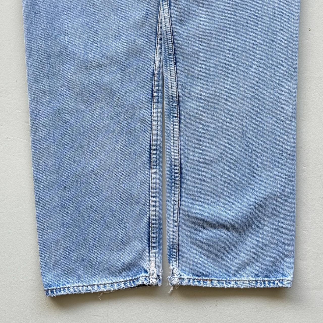Light Blue Levi's 501 Denim Straight Leg 90's Vintage Jeans - 31” x 28”