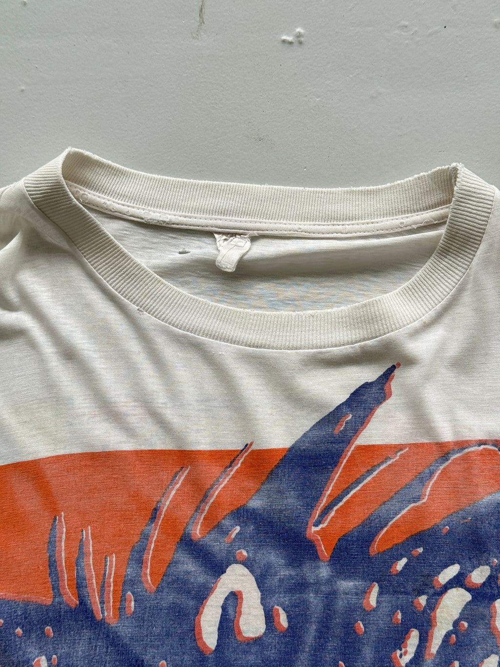 White Rolling Stone 90's Vintage Thrashed Graphic T-Shirt - XL