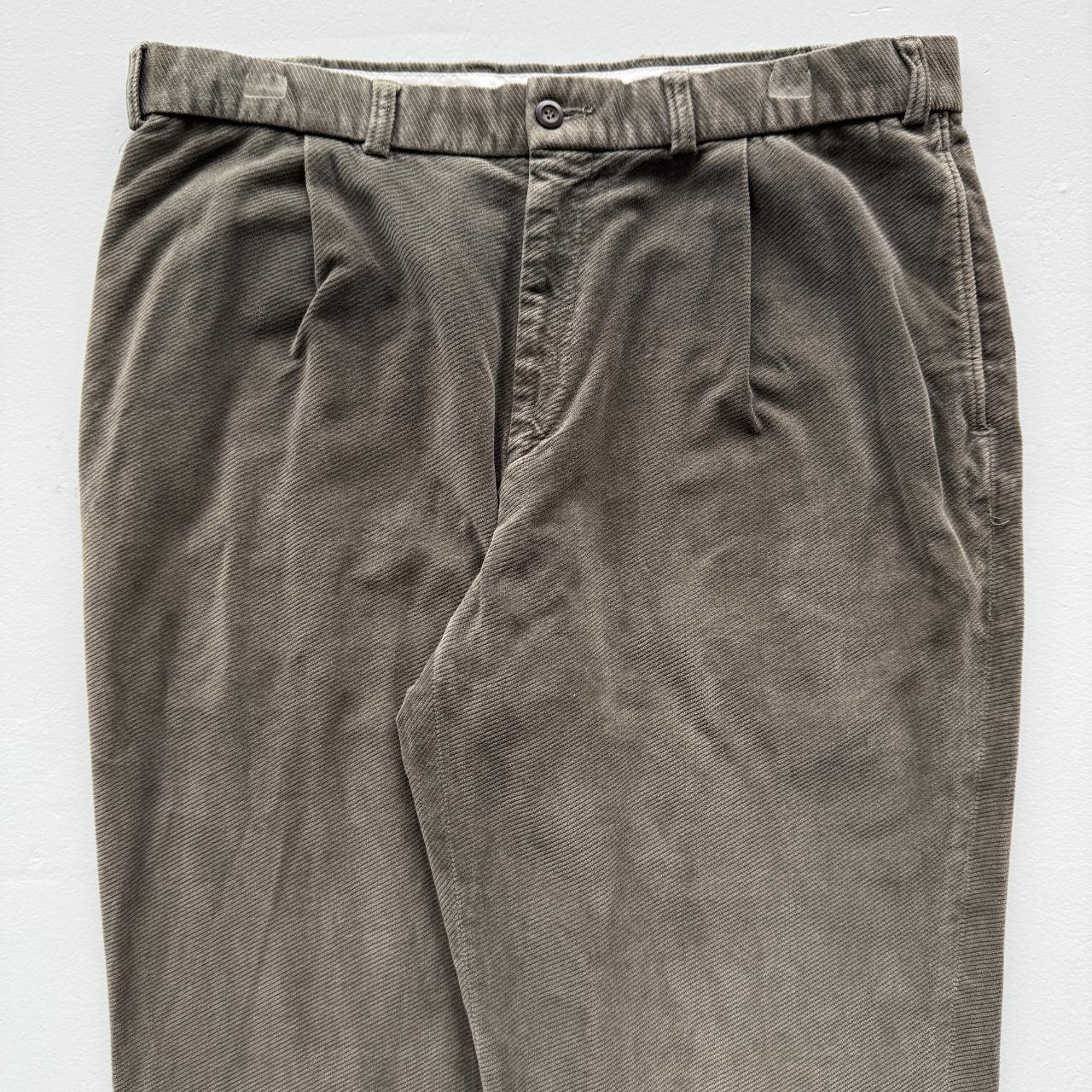 Green Marks & Spencer Vintage Corduroy Pants - 34" x 27"