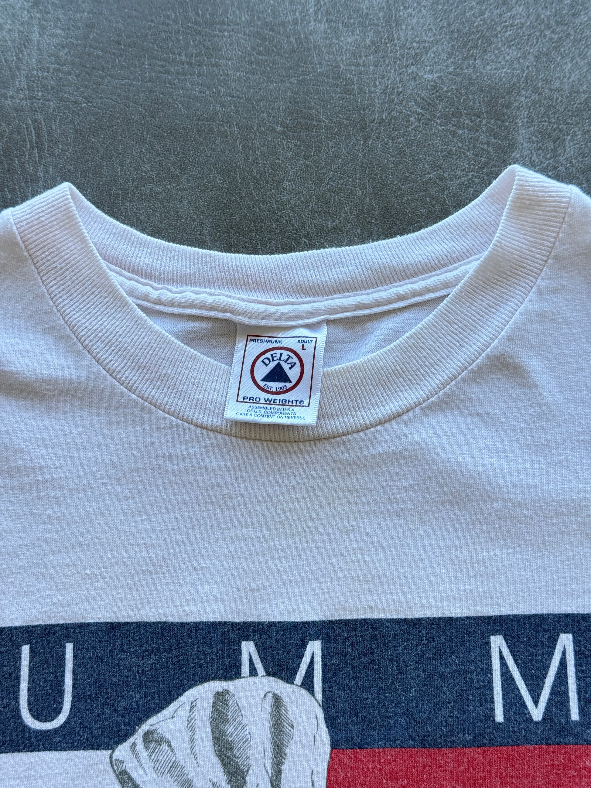 White Tummy Poke Finger Pillsbury Doughboy 90's Vintage Graphic T-Shirt - Large