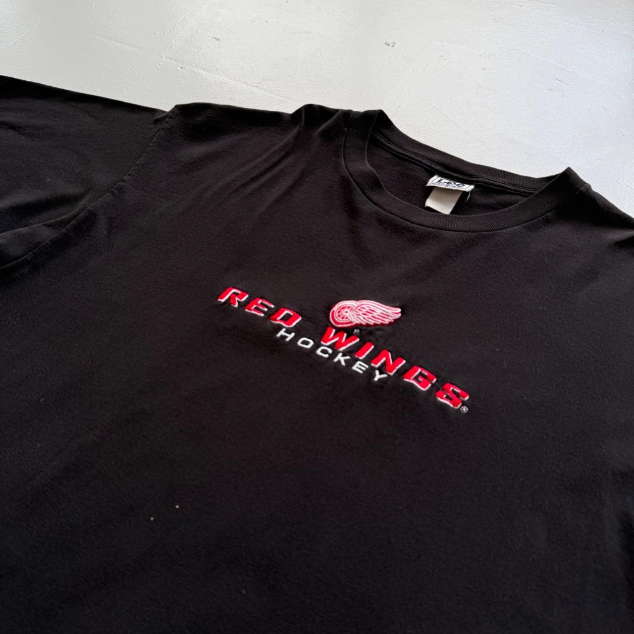 Black Red Wings Hockey 00s Vintage Graphic T-Shirt - XL