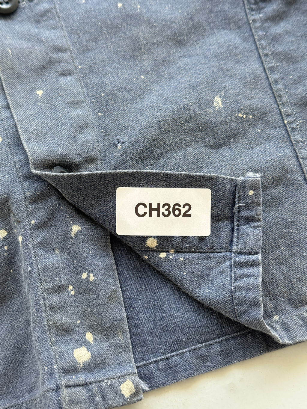 Thrashed Blue French Vintage Workwear Chore Jacket CH362 - Medium