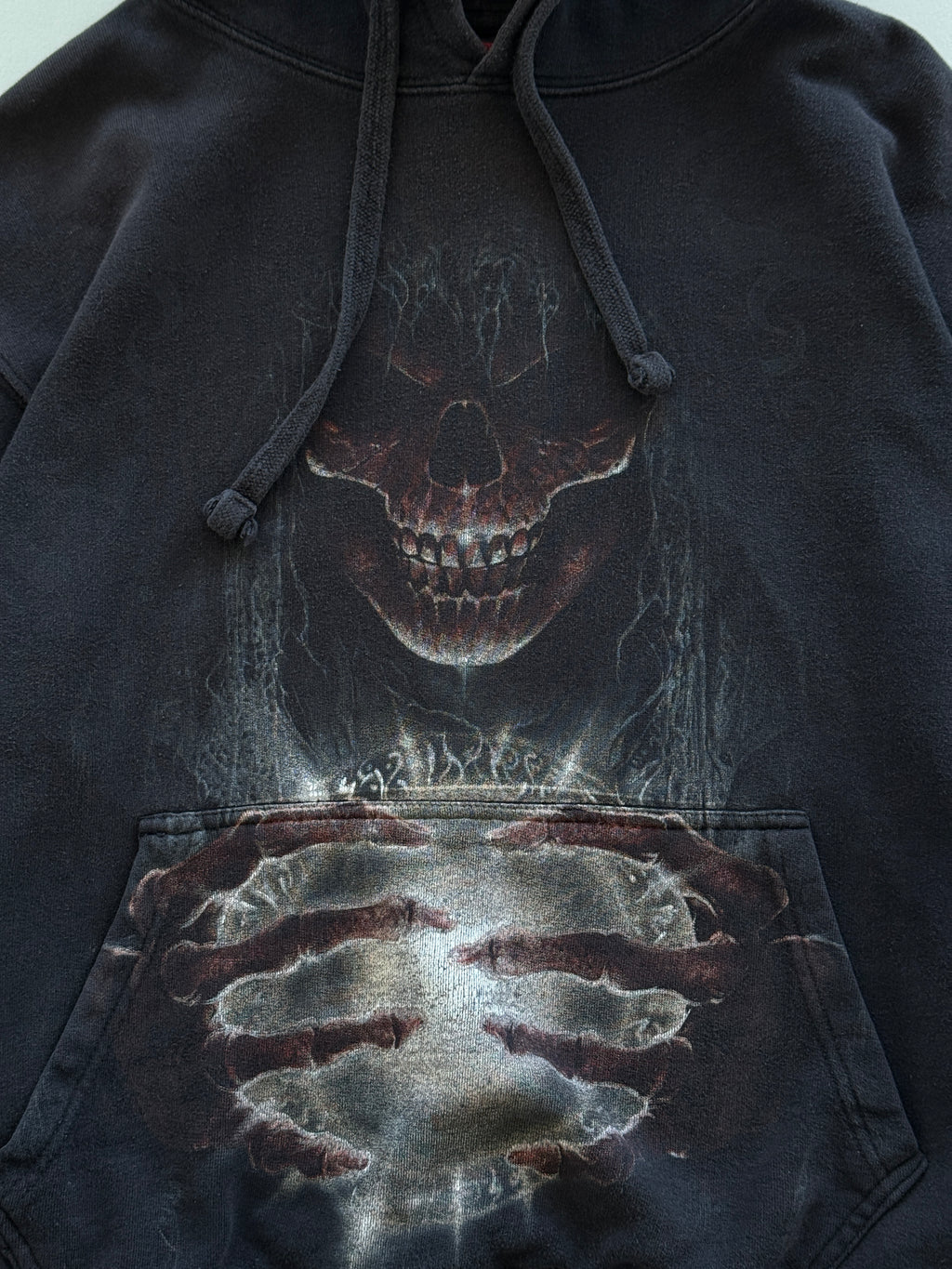 Black Spiral 00's Vintage Y2K Gothic Grim Reaper Graphic Hoodie - Small
