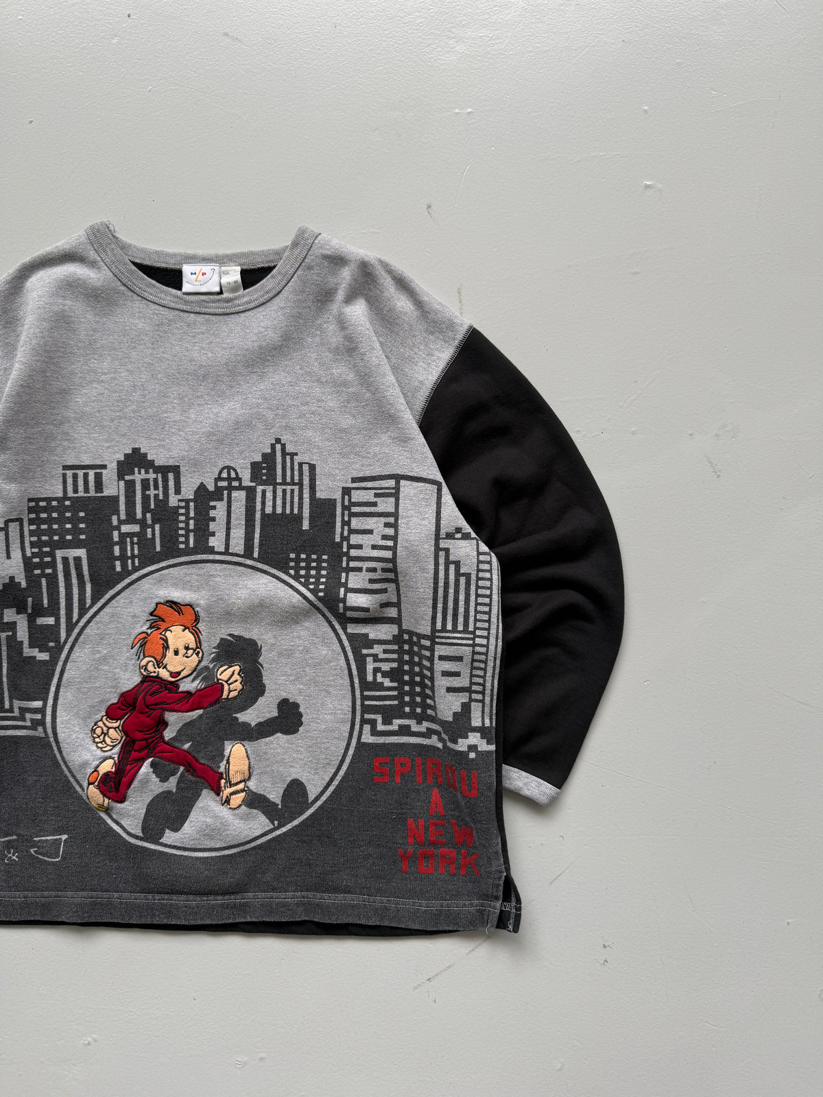 Spirou à New York T&J Vintage Graphic Sweatshirt - Medium