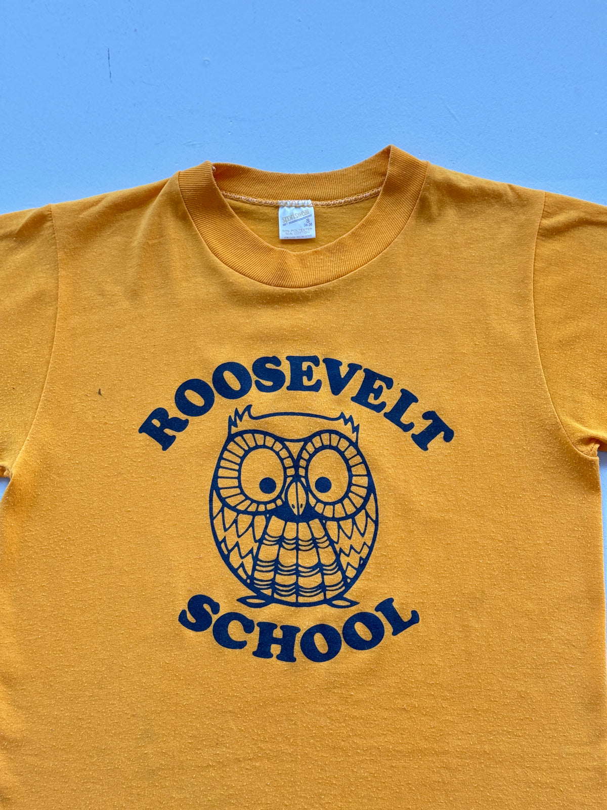 Gold Roosevelt School Owl 80's Vintage Single Stitch Graphic T-Shirt - Small