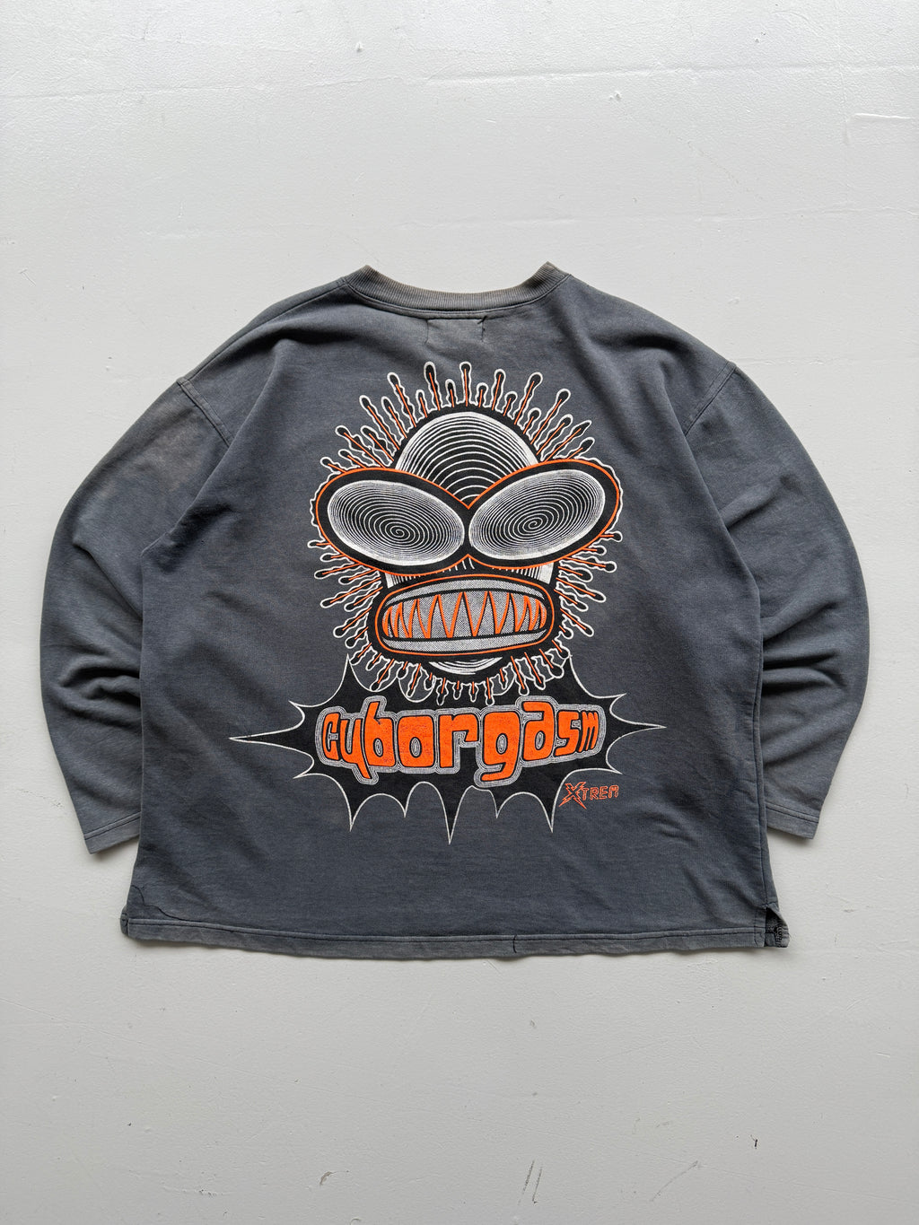 Faded Grey Cybergasm 90's Vintage Sci-Fi Rave Graphic Sweatshirt Jumper - XL