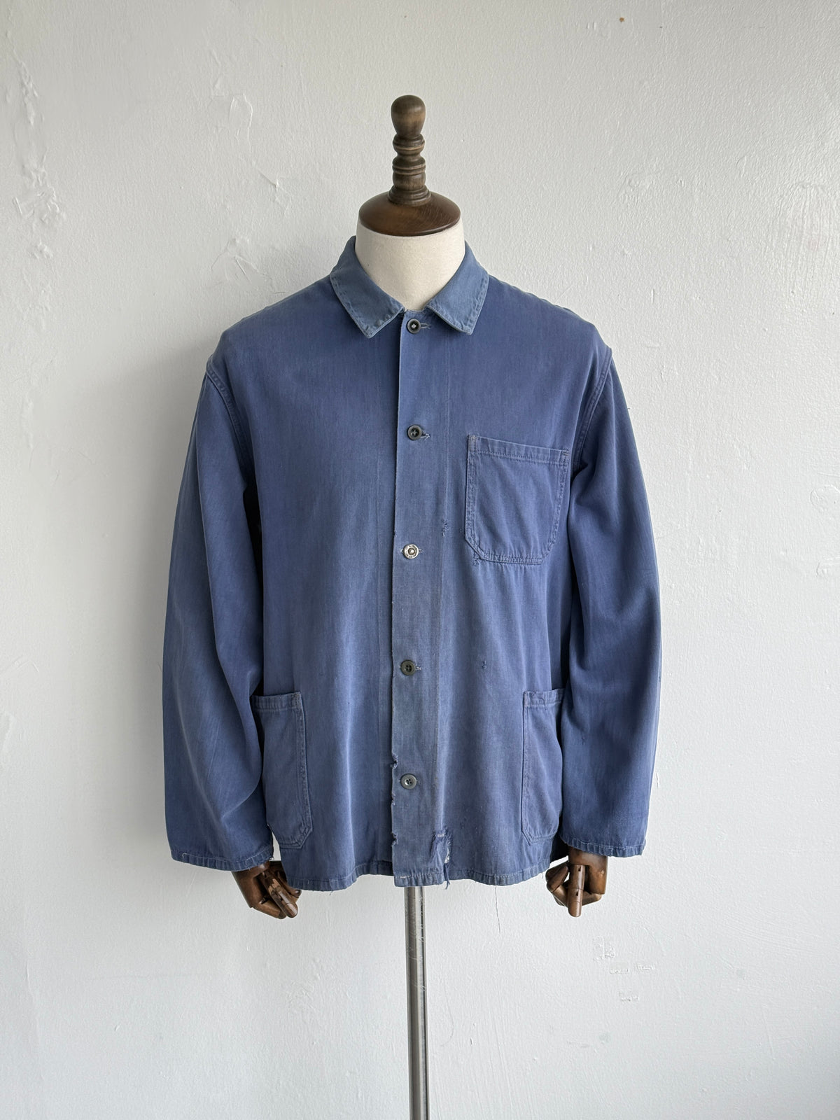 Thrashed Blue French 1950's Vintage Workwear Chore Jacket CH535 - Medium