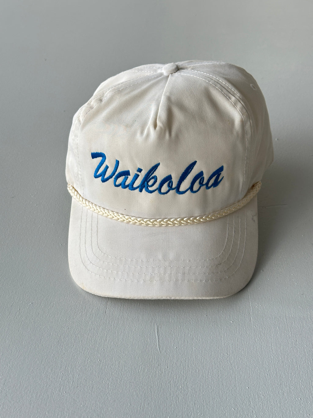 White Waikoloa 90's Vintage SnapBack Trucker Cap