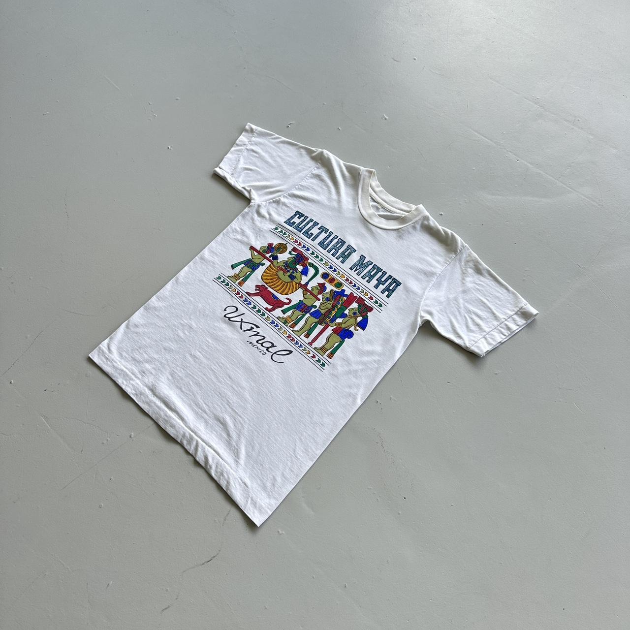 White Aztec 90s Vintage T-shirt - Small
