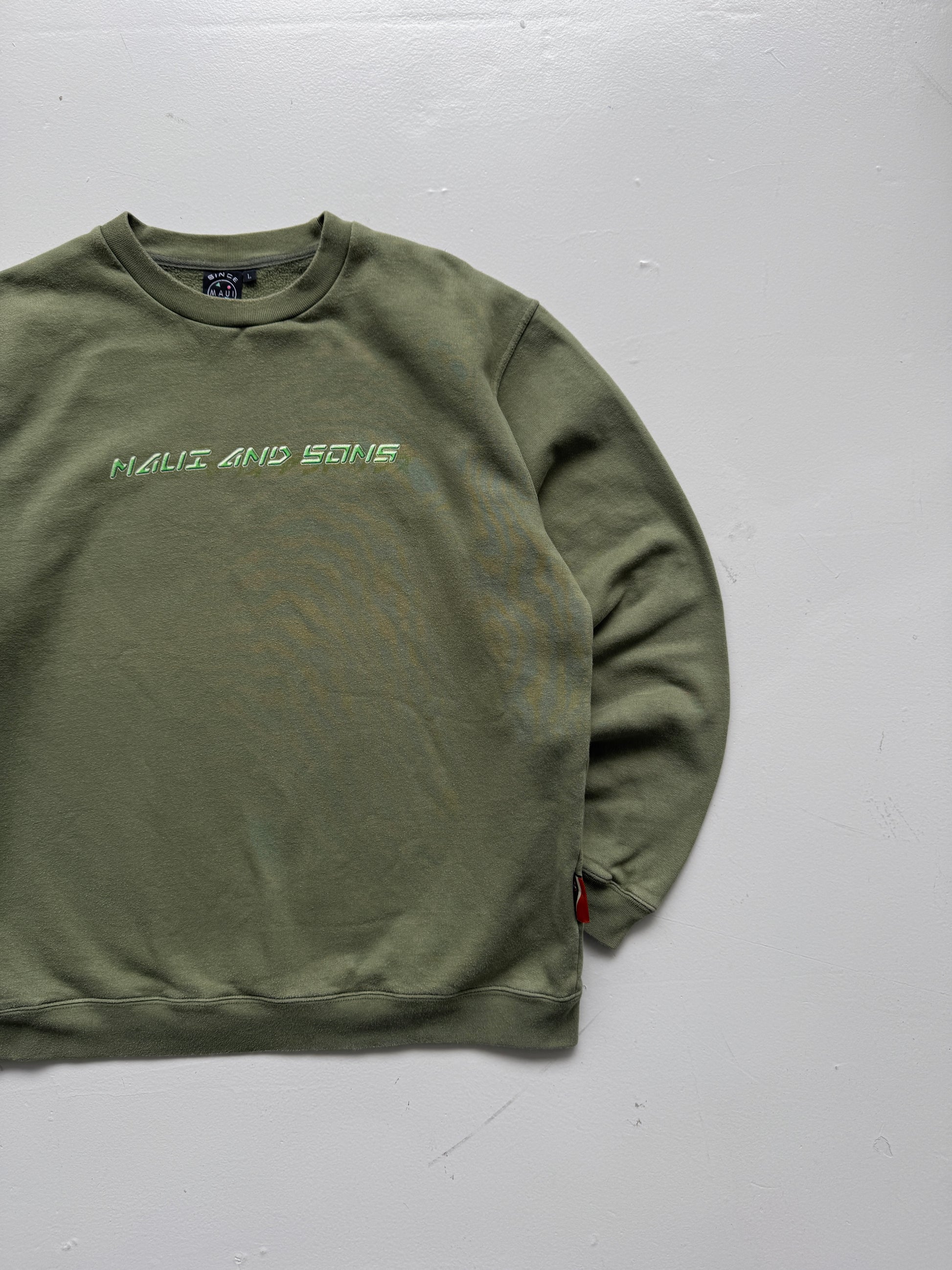 Maui and Sons Shark Racer Graphic 90's Vintage Sweatshirt - Large