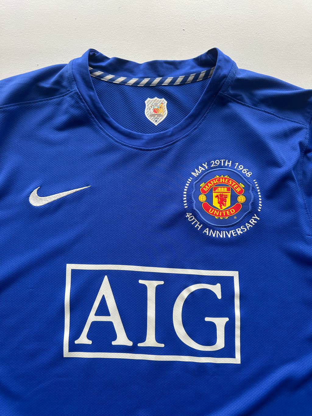 Nike Man Utd 40th Anniversary AIG 00's Vintage Football Shirt - Large