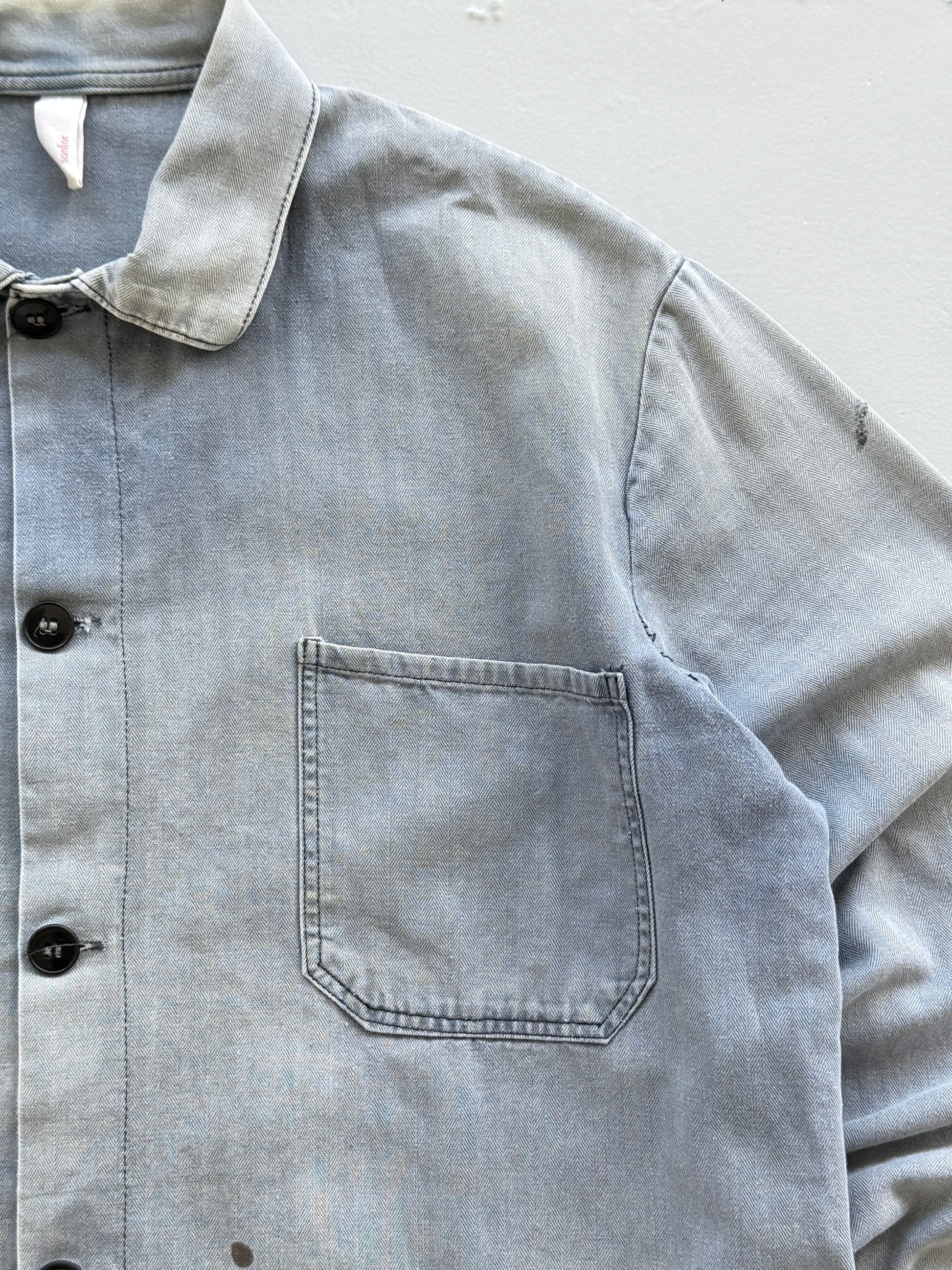 Thrashed Faded Blue French Vintage Workwear Chore Jacket CH361 - Small