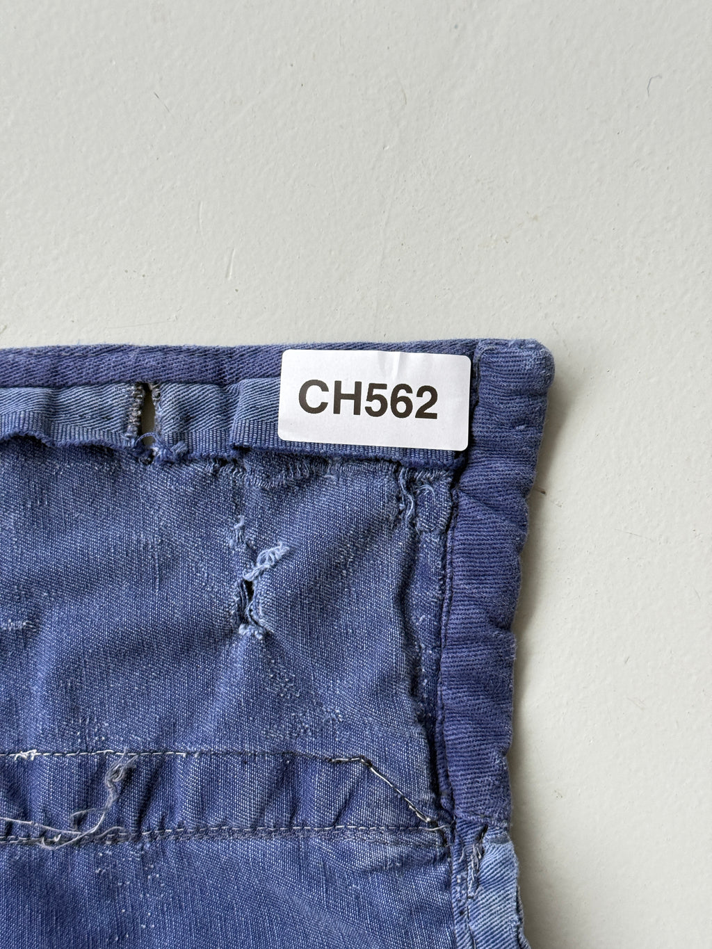 Thrashed Blue French 80's Vintage Workwear Chore Jacket CH562 - Medium