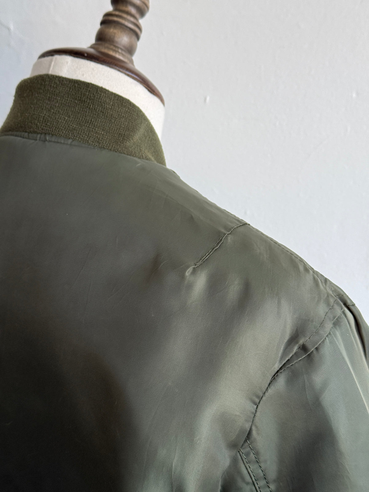 Olive Green MA-1 Style 90's Vintage Bomber Jacket - Medium