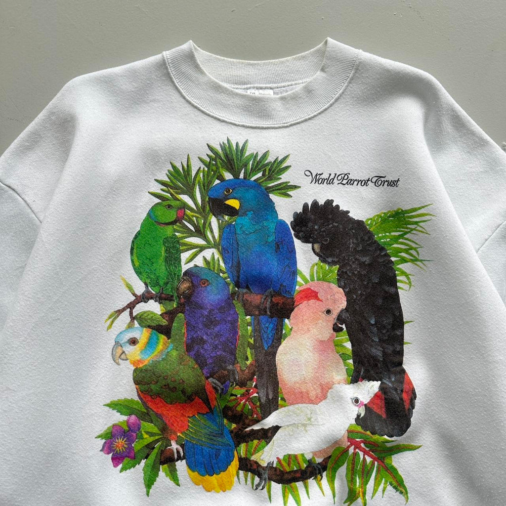 White Save the Parrots 90’s Vintage Graphic Sweatshirt - XL
