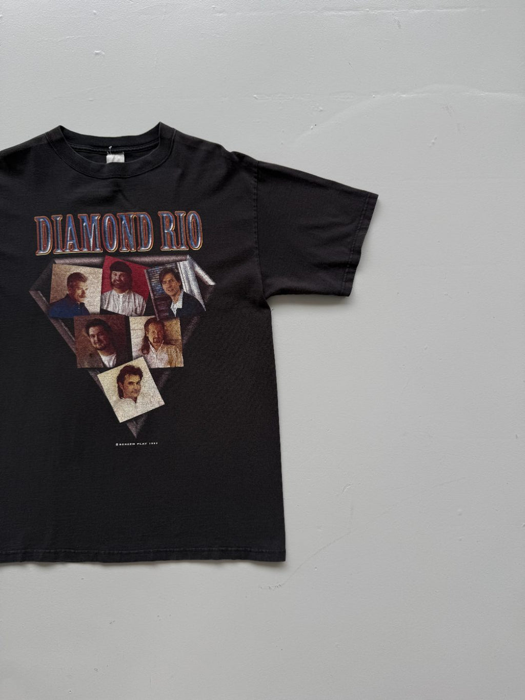 Diamond Rio 1999 Tour Vintage Graphic T-Shirt - Large