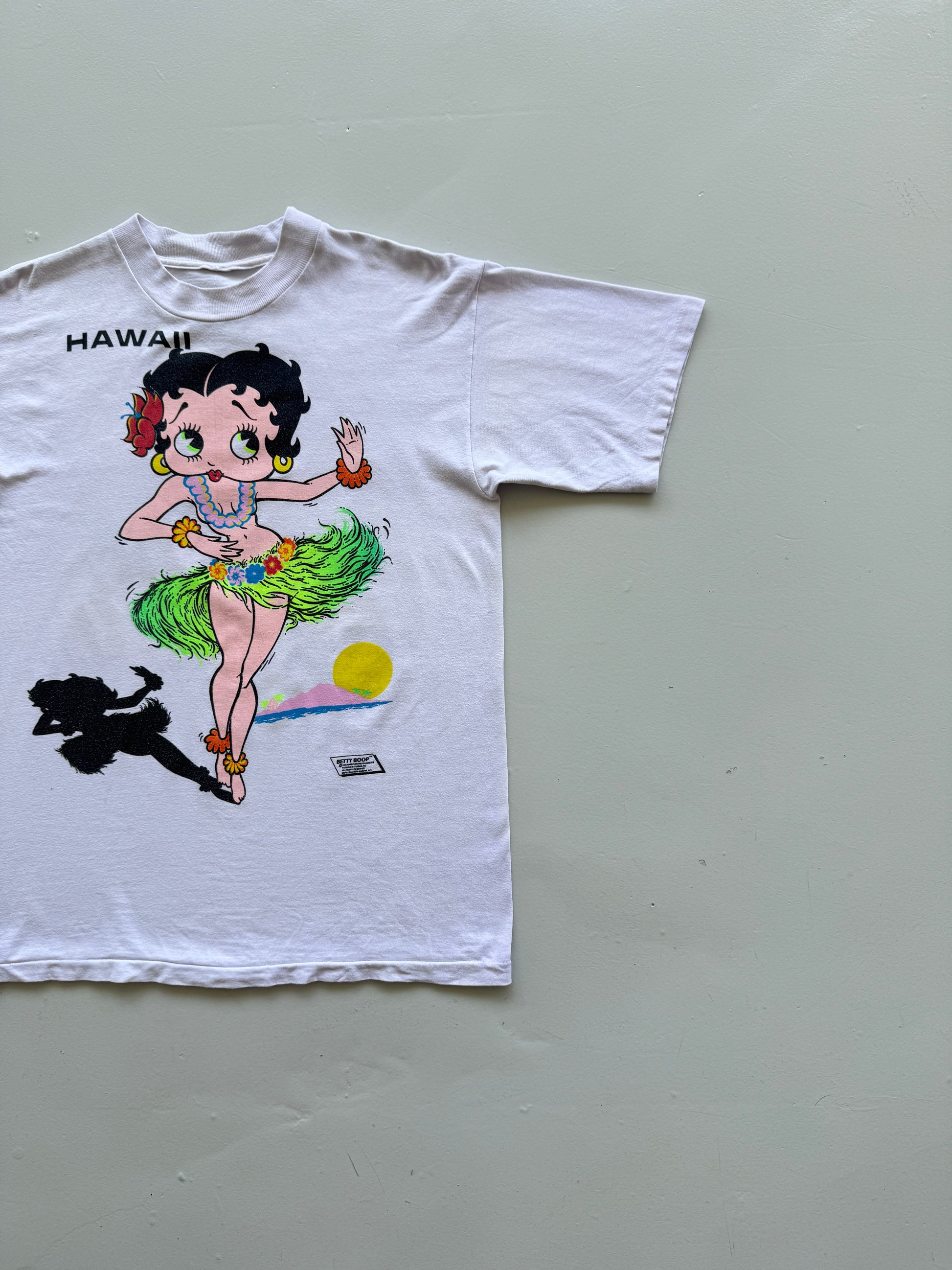 White Betty Boop 90's Vintage Graphic Single Stitch Tourist T-Shirt - Medium