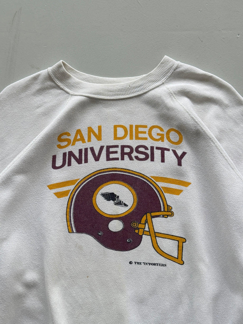 White San Diego College Football 80's Vintage Graphic T-Shirt - Medium