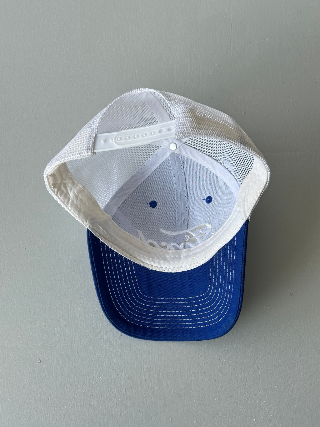 Blue / White Ford Vintage Mesh SnapBack Trucker Cap