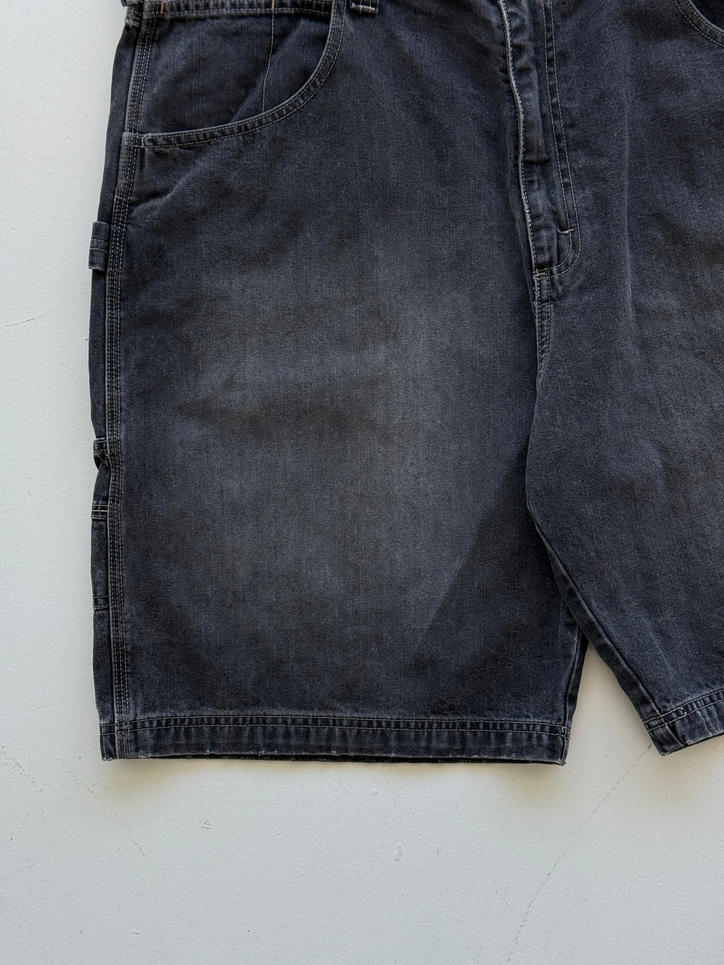 Black Wrangler 00's Vintage Baggy Carpenter Denim Shorts - W42 x L9.5