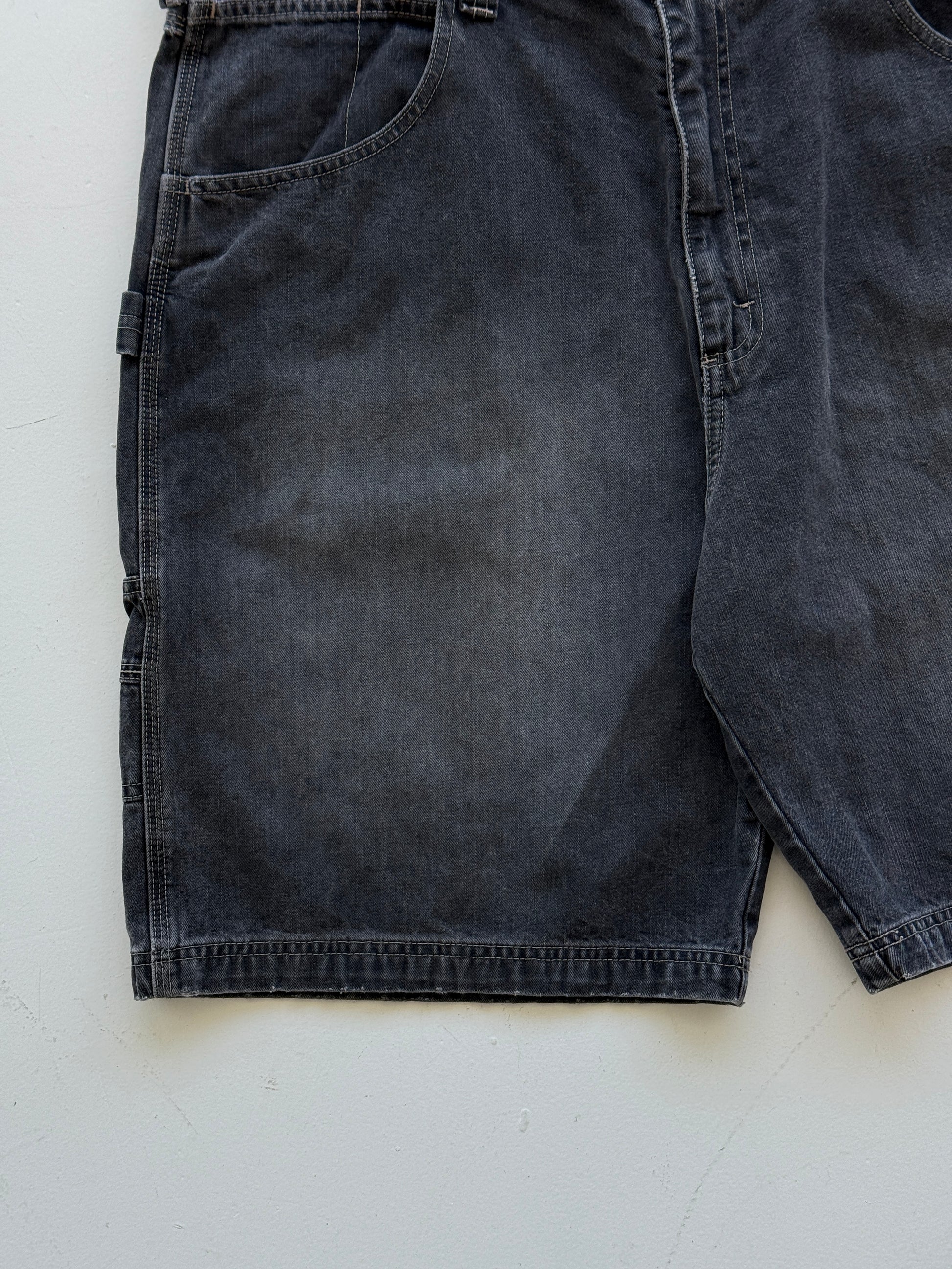Black Wrangler 00's Vintage Baggy Carpenter Denim Shorts - W42 x L9.5