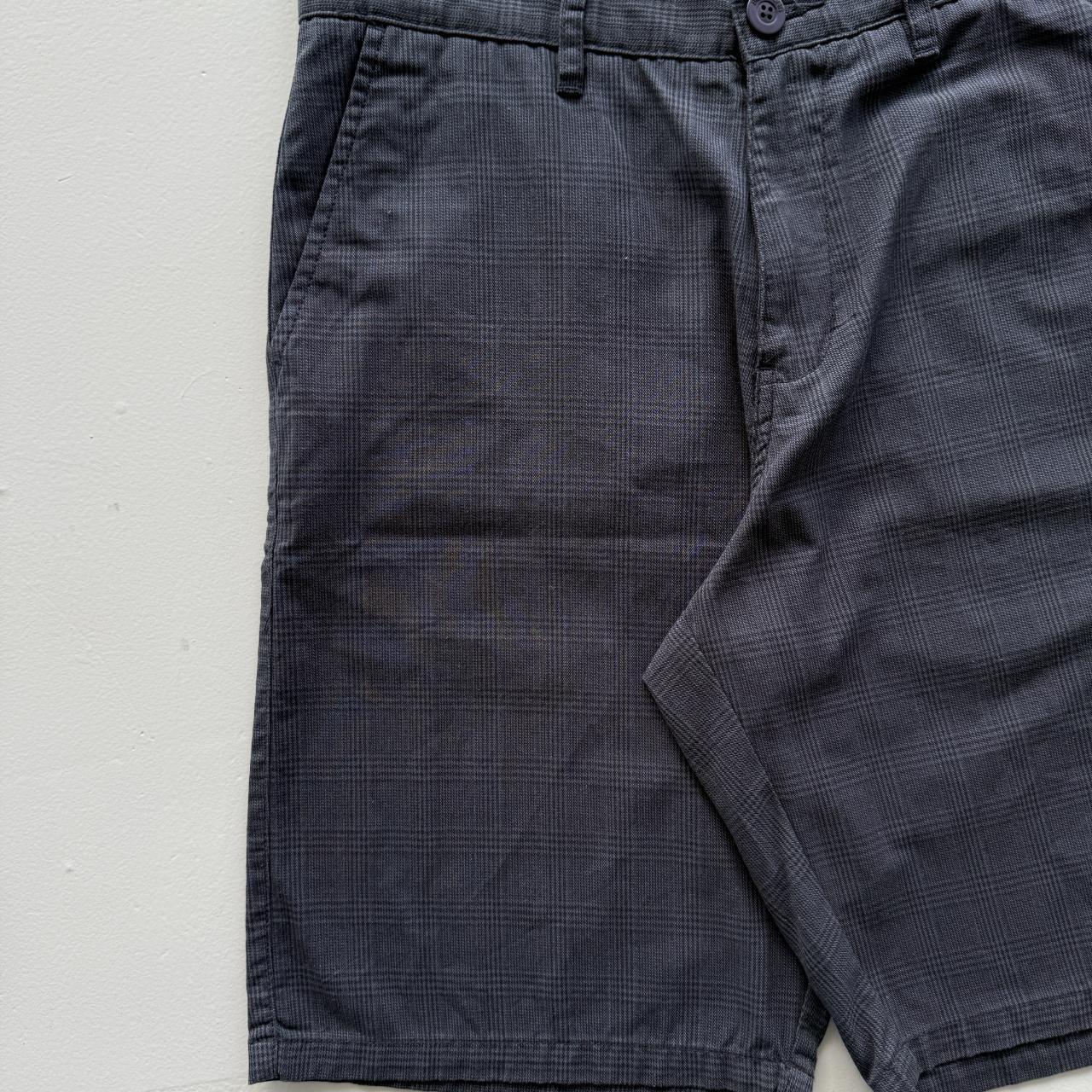 Black Billabong Surfwear Cotton 00’s Cargo Shorts - 32"