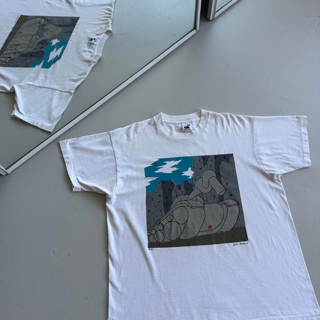 White Stephen Mckelroy 1989 Vintage War/Peace T-shirt - XL