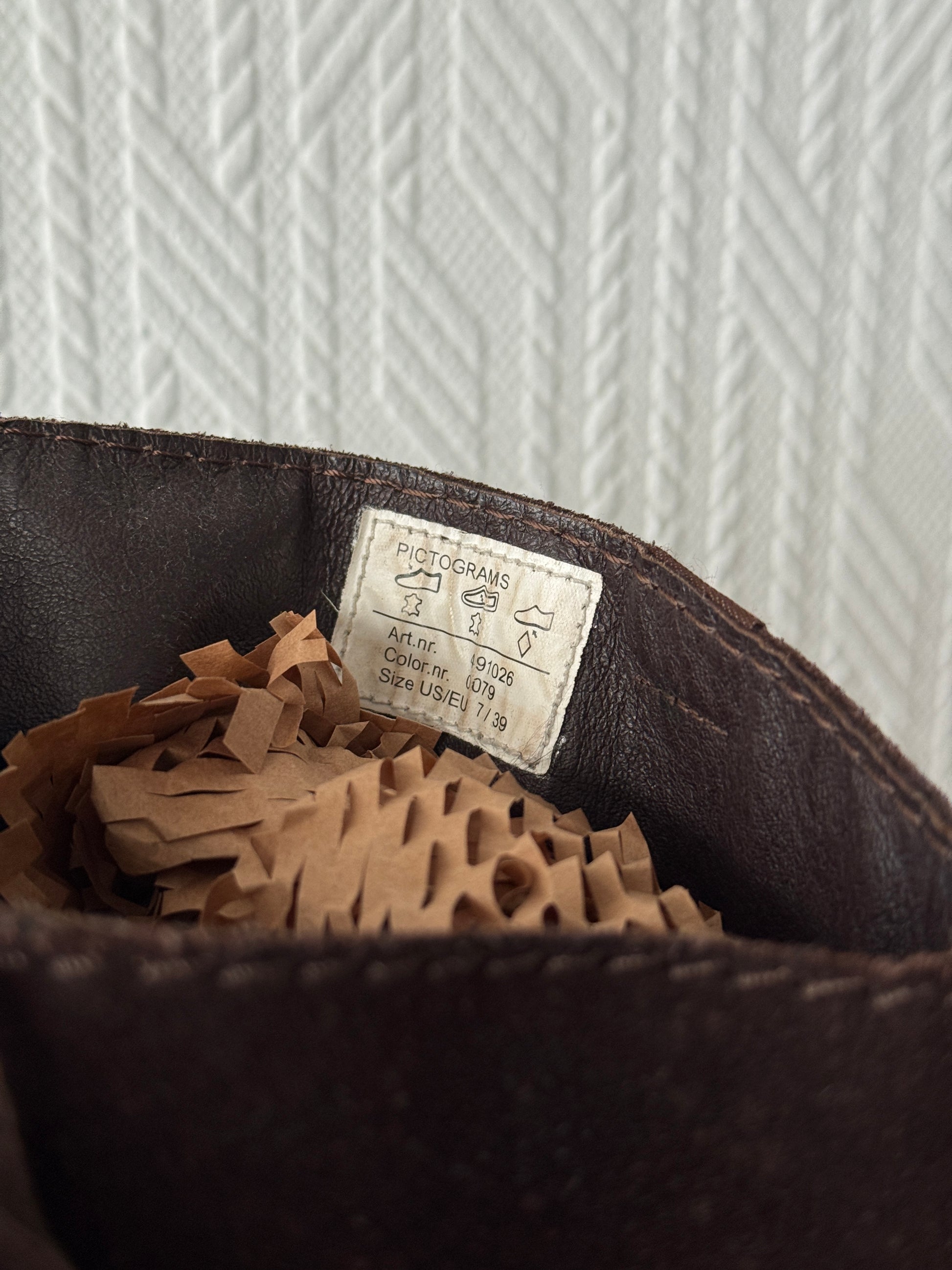 Brown O'Neill Y2K Vintage Suede Boots - UK 6