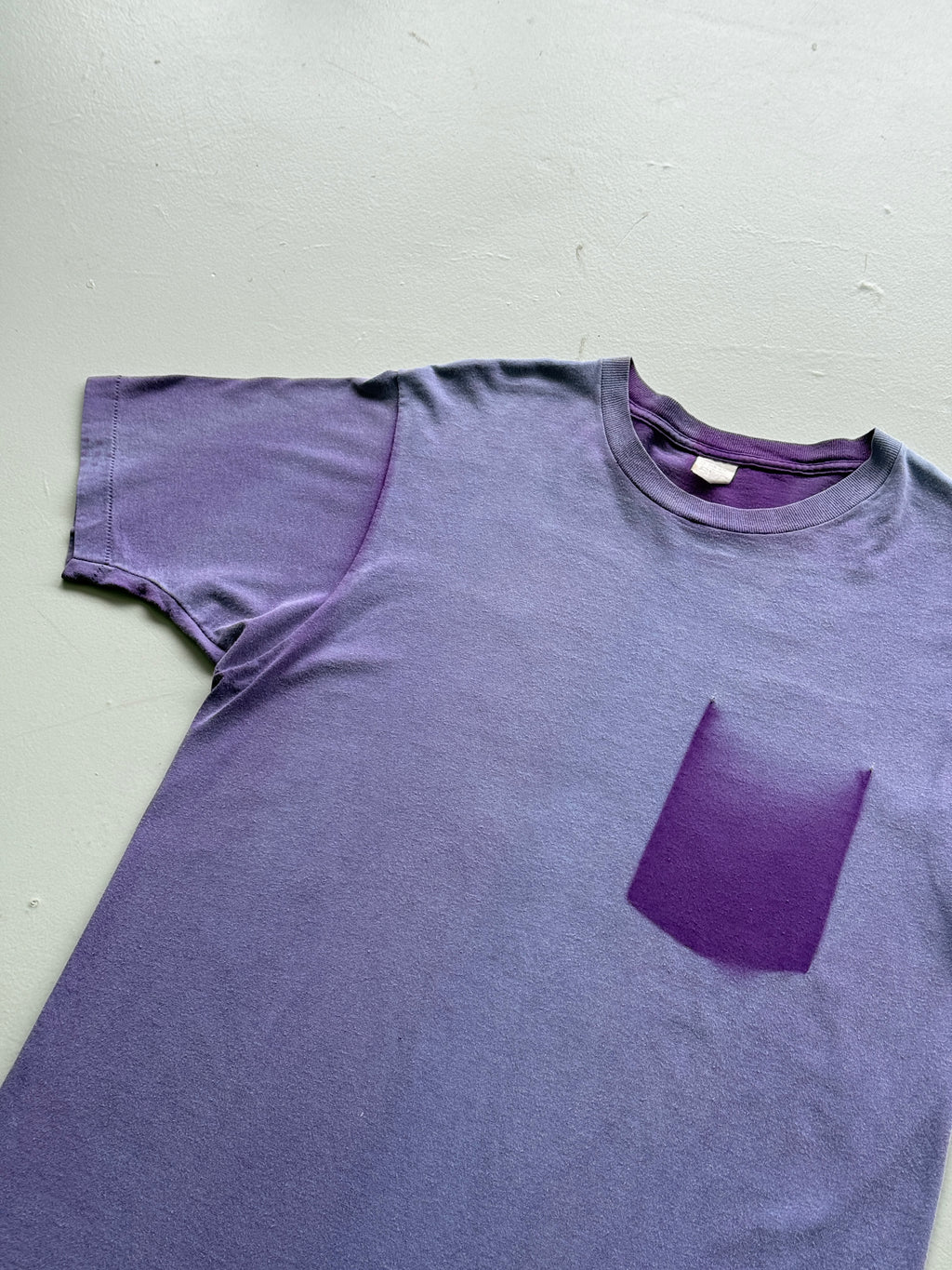 Purple Ghost Pocket Sun Faded Vintage Single Stitch Pocket T-Shirt - Large