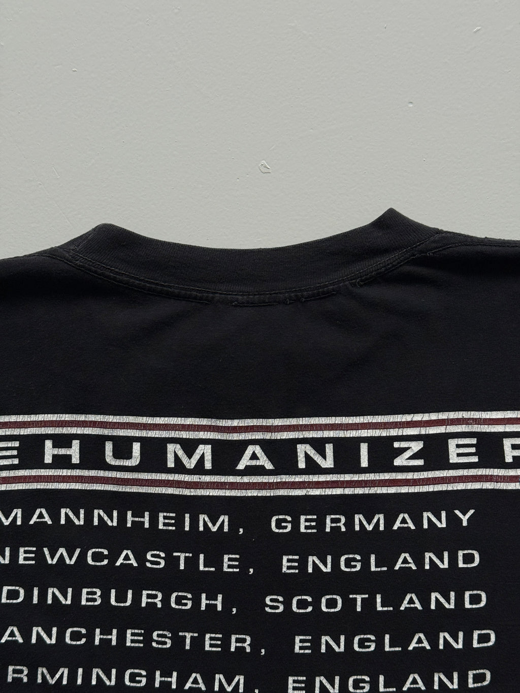 Black Sabbath 90's Vintage European Tour Graphic Band T-Shirt - Cropped XL