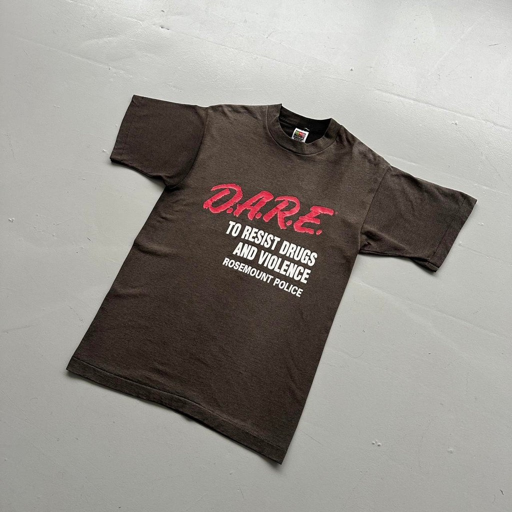 Faded Grey Dare To Keep Kids Off Drugs Vintage 90's Graphic T-shirt - Medium