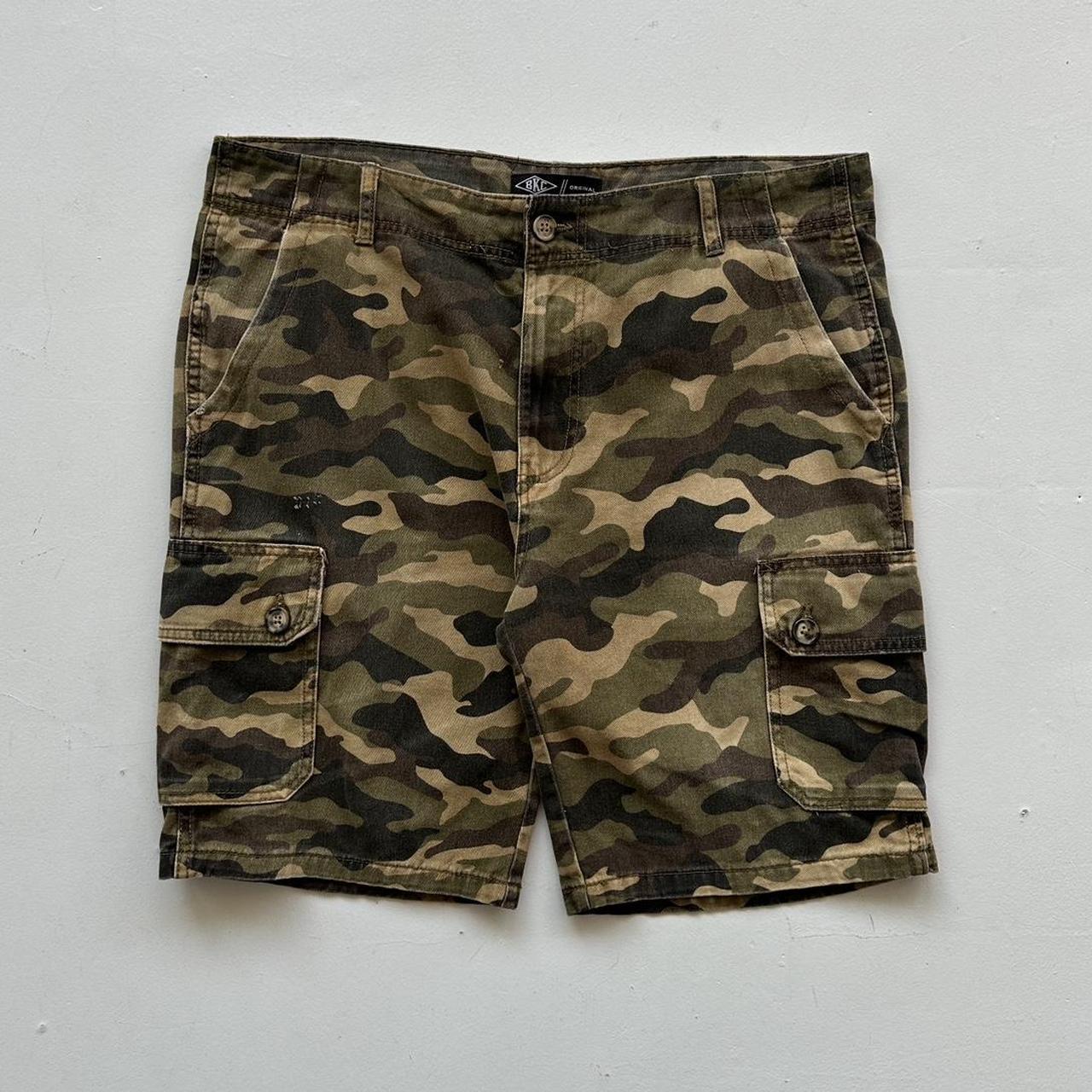 Y2K Khaki 00s Camouflage Shorts - 36"