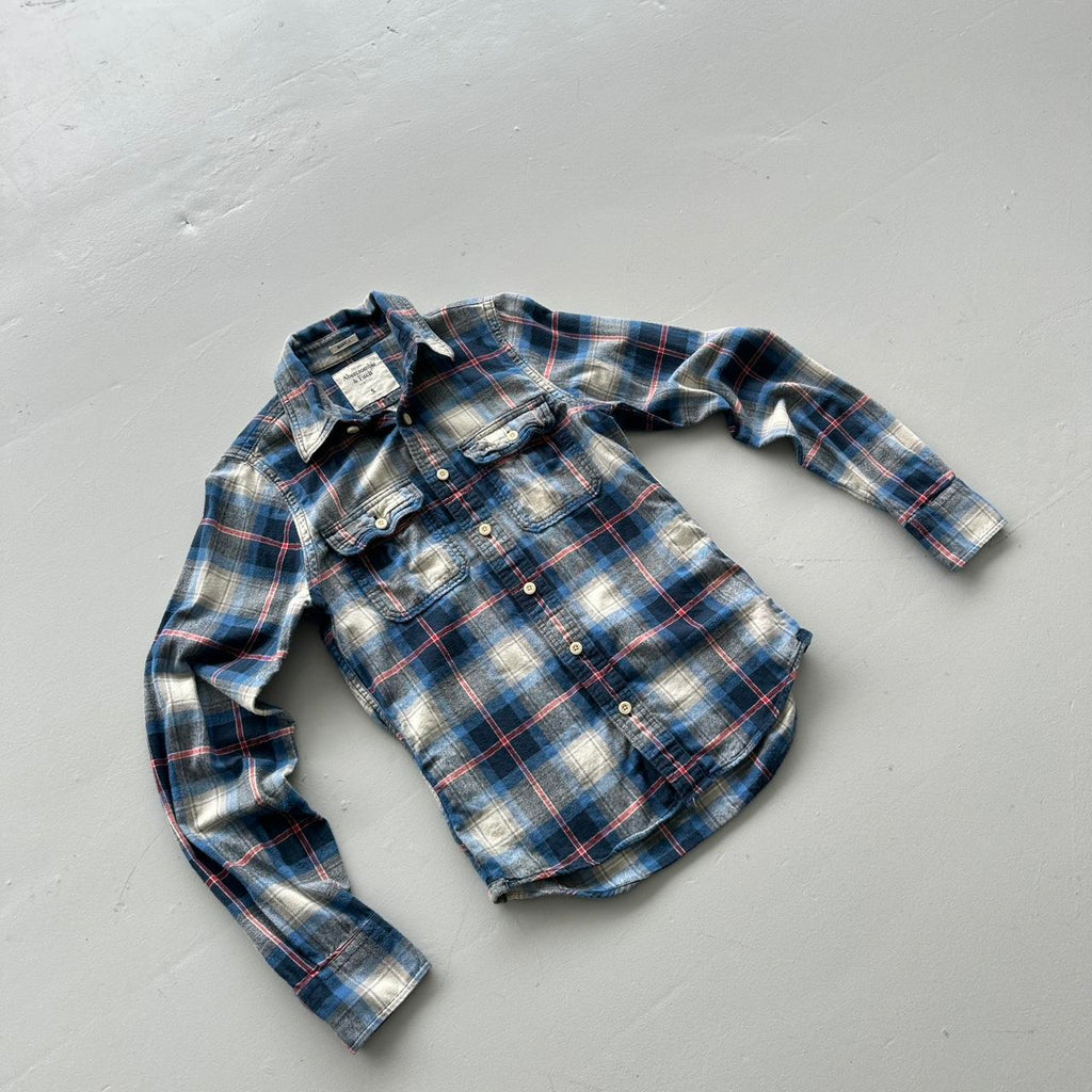 Abercrombie & Fitch Muscle Fit 00s Vintage Long sleeve - Small