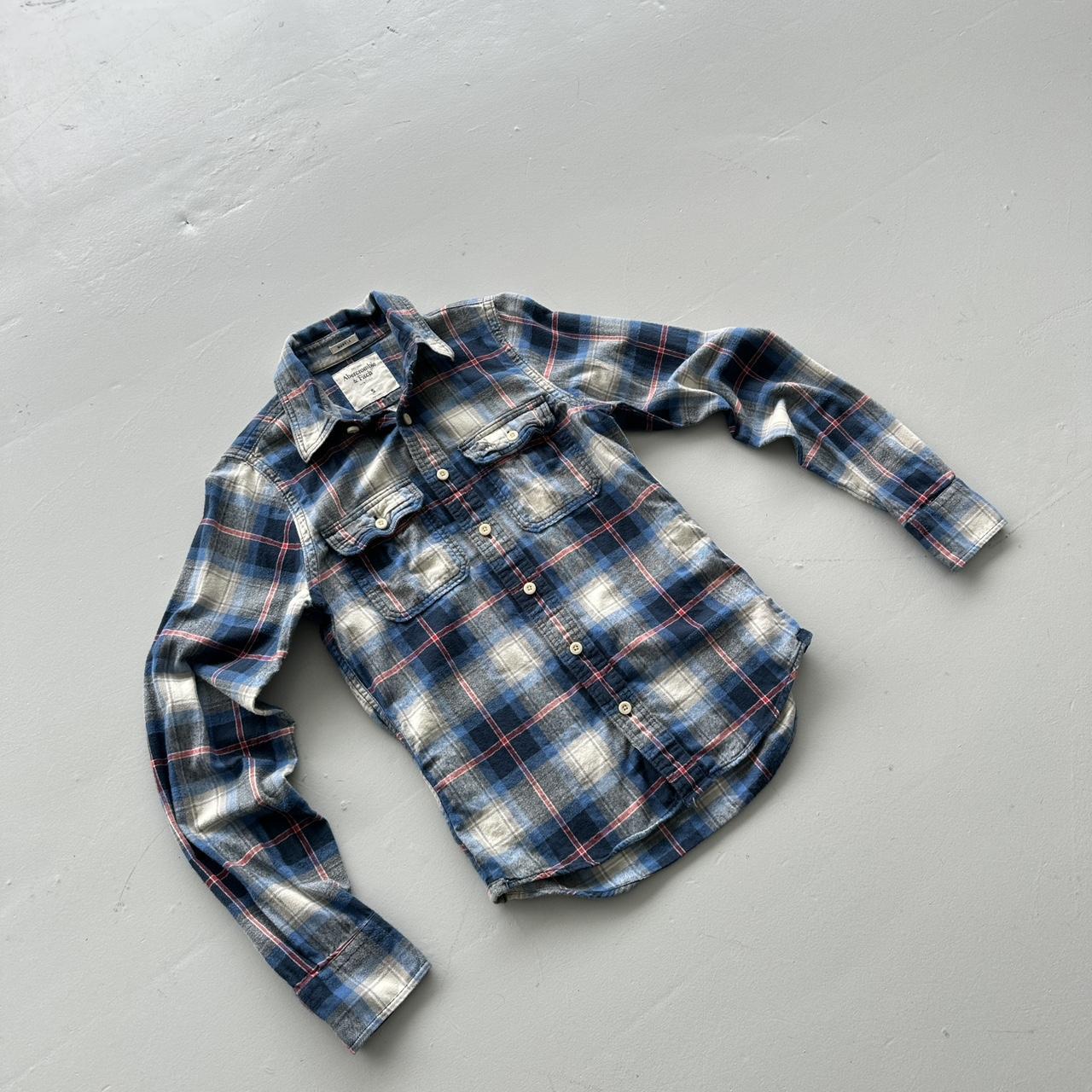 Abercrombie & Fitch Muscle Fit 00s Vintage Long sleeve - Small
