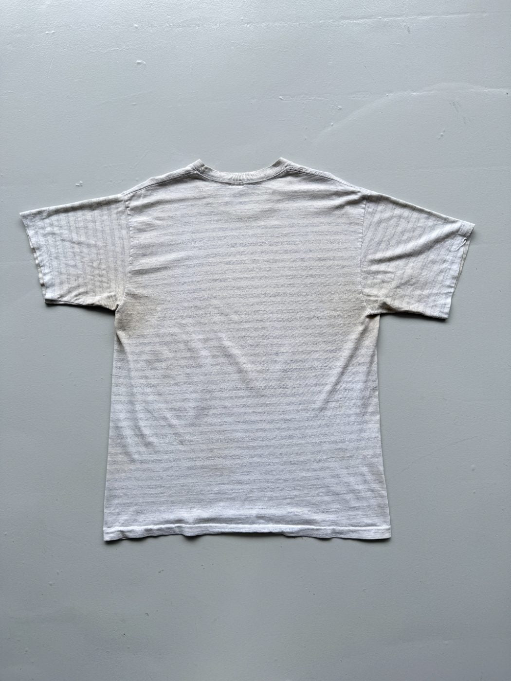 Savvy Sportswear Harvard University Graphic 90s Vintage Single Stitch T-Shirt -