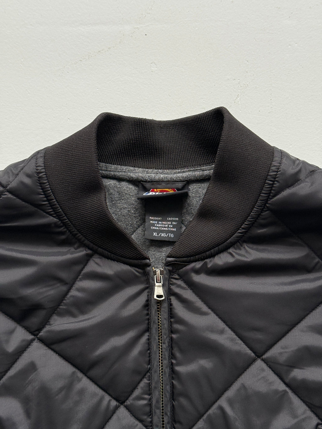 Black Dickies 00's Vintage Quilted Bomber Jacket - XL