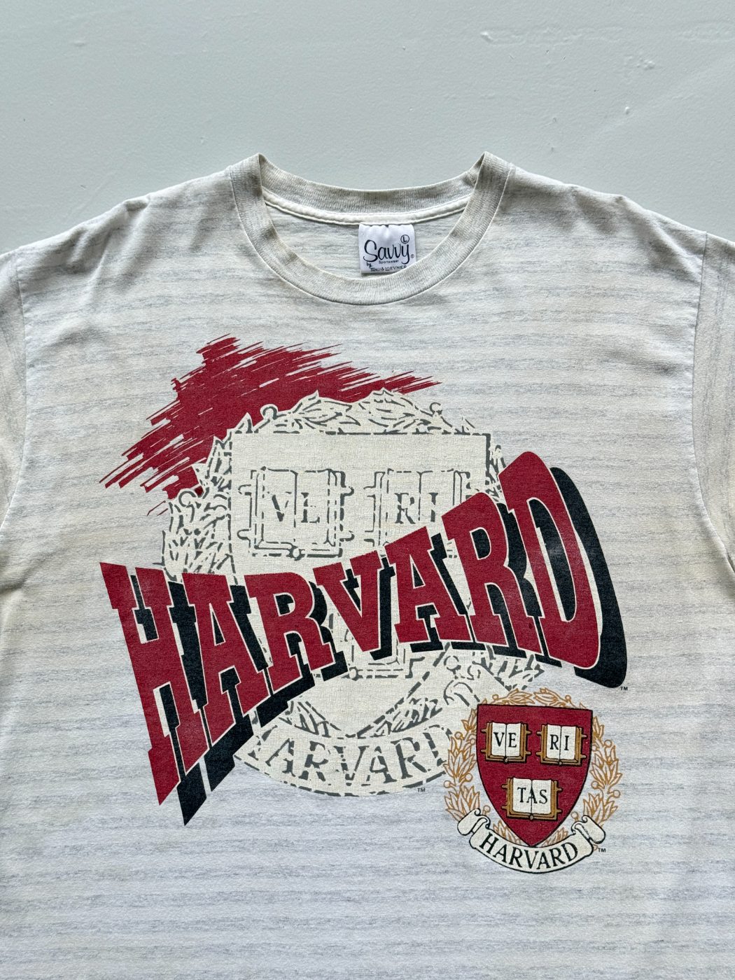 Savvy Sportswear Harvard University Graphic 90s Vintage Single Stitch T-Shirt -