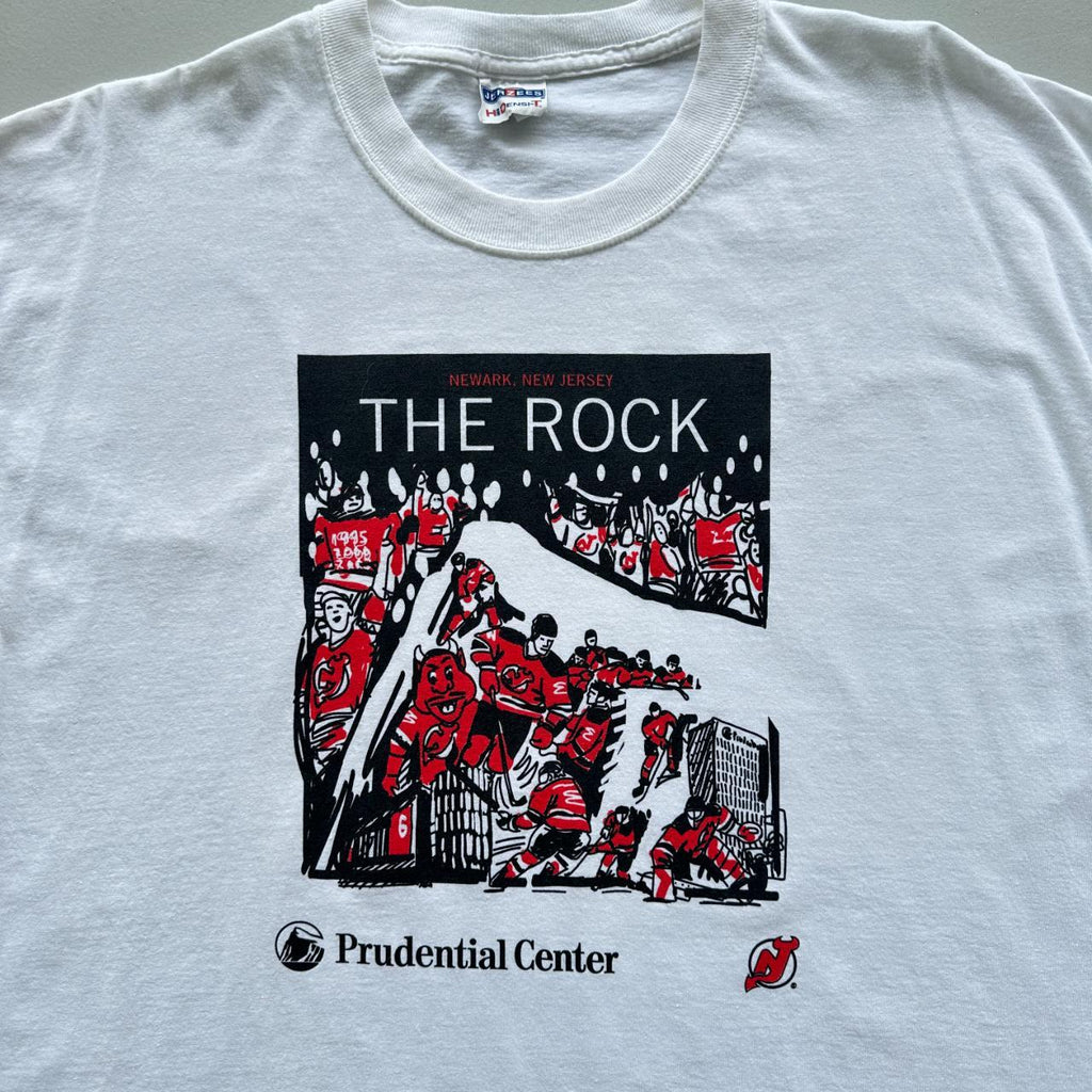 White The Rock NHL Devils Vintage 90's T-shirt - XL