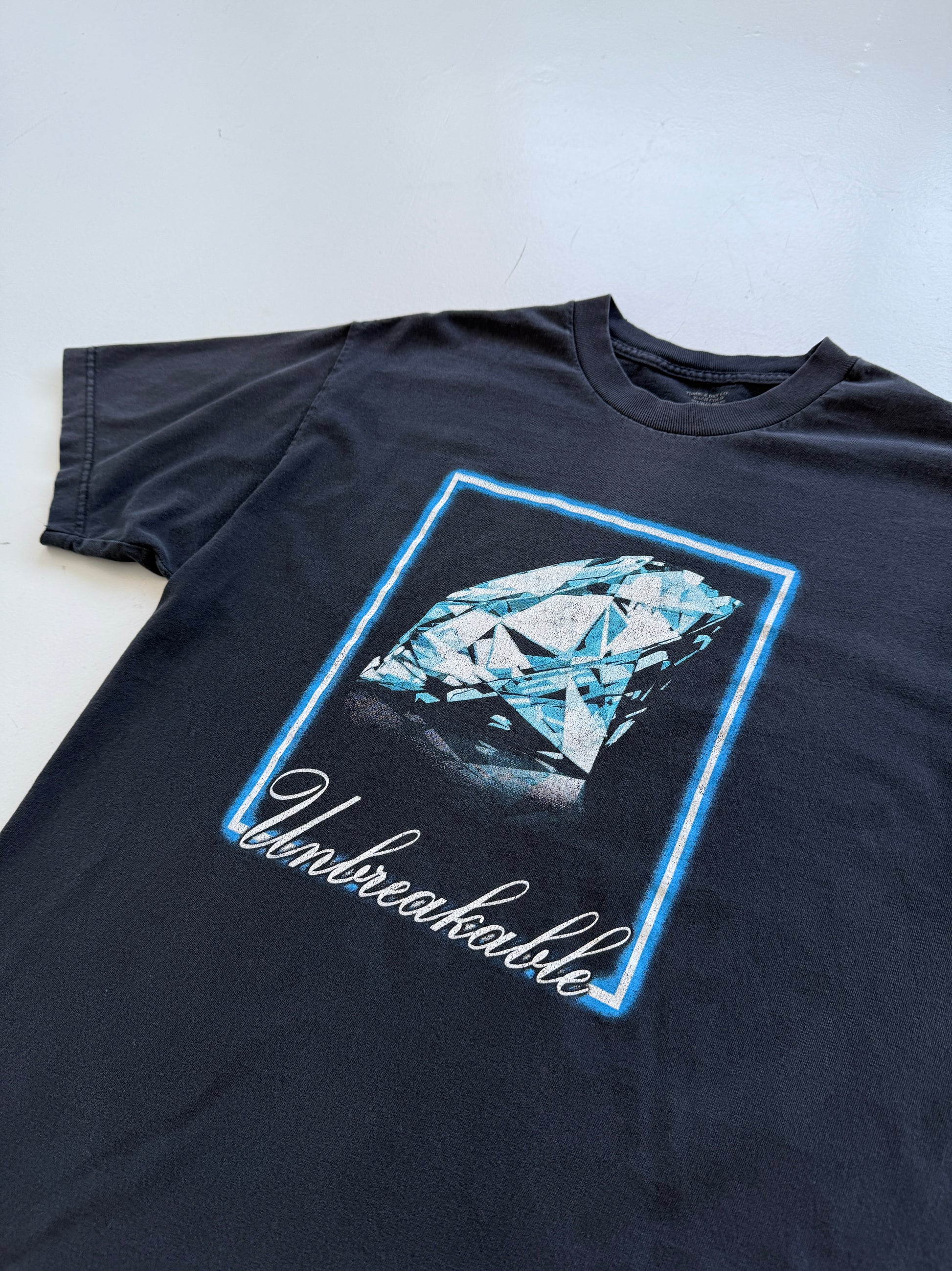 Black Unbreakable 00's Vintage Graphic Skate T-Shirt - Medium