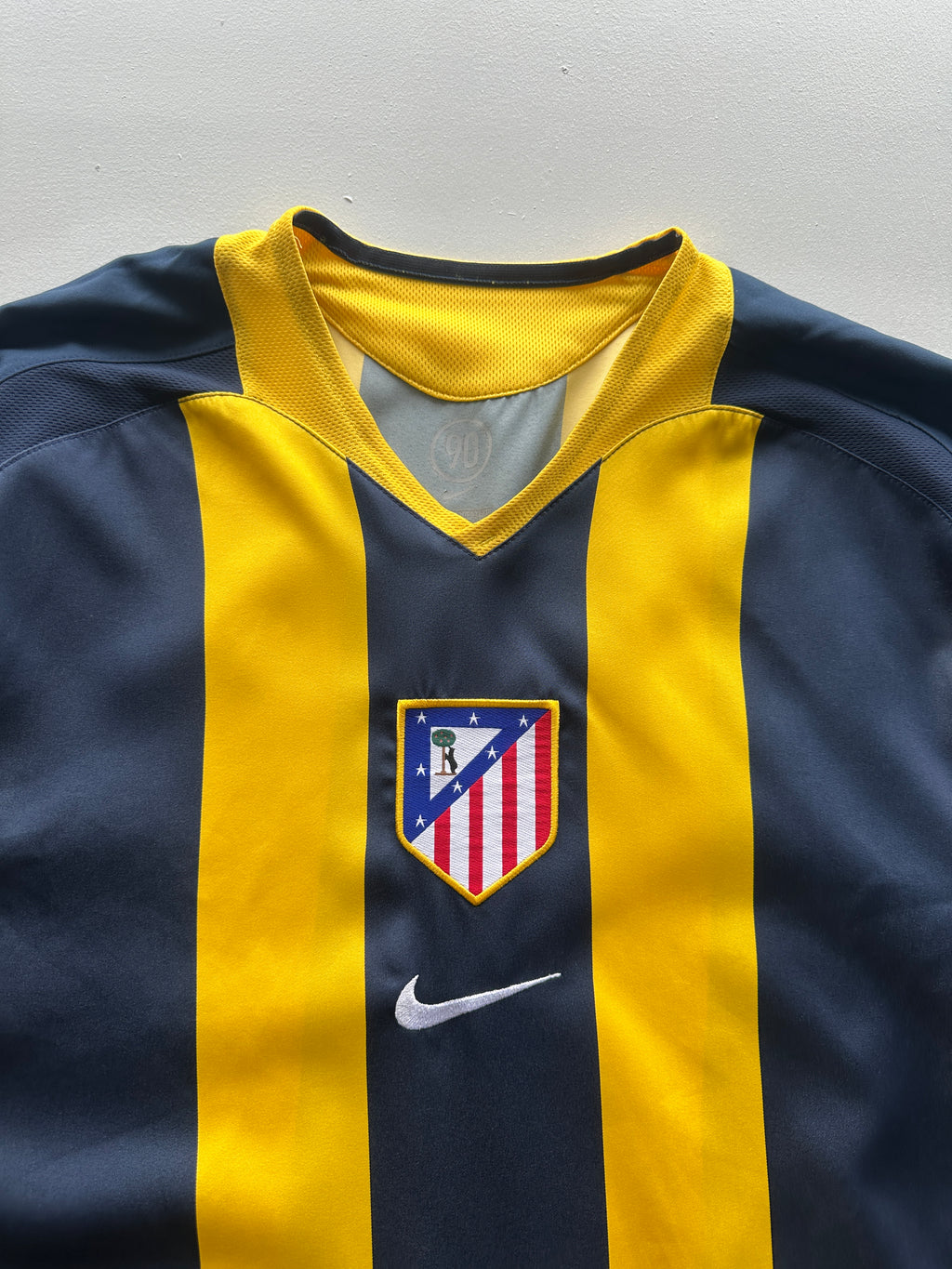 Nike Atletico Madrid 2005-06 LFP Vintage Away Football Shirt - Large