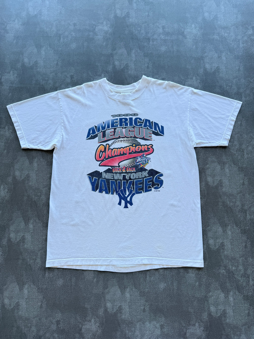 White New York Yankees 1999 World Series Back 2 Back Vintage Graphic T-Shirt - X