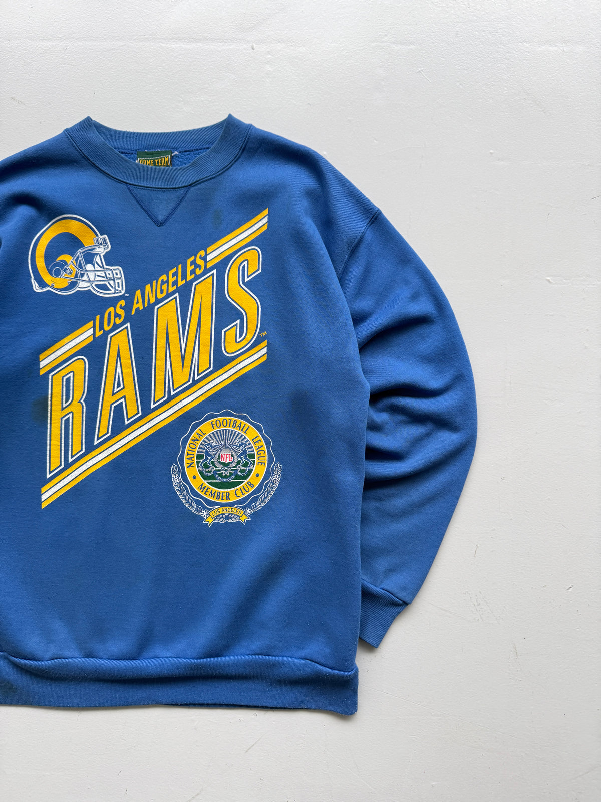 Home Team Advantage LA Rams NFL 90's Vintage Sweatshirt - Medium