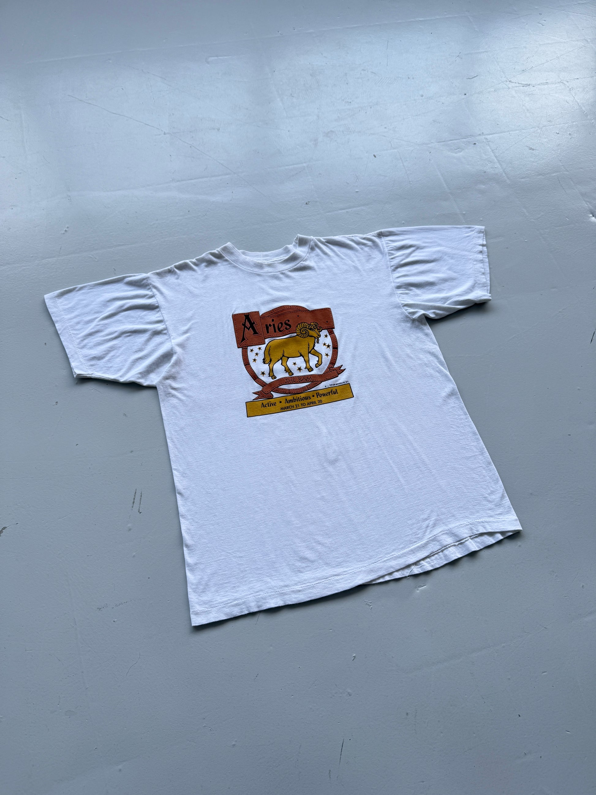 White Aries 90's Vintage Graphic Single Stitch T-Shirt - Large
